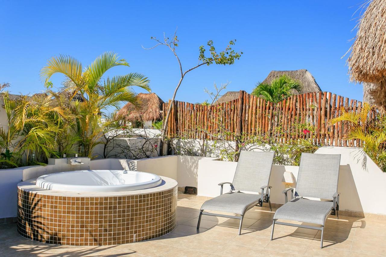 Condos Perfectly Situated Between The Beach & Tulum Town By Stella Rentals Екстериор снимка